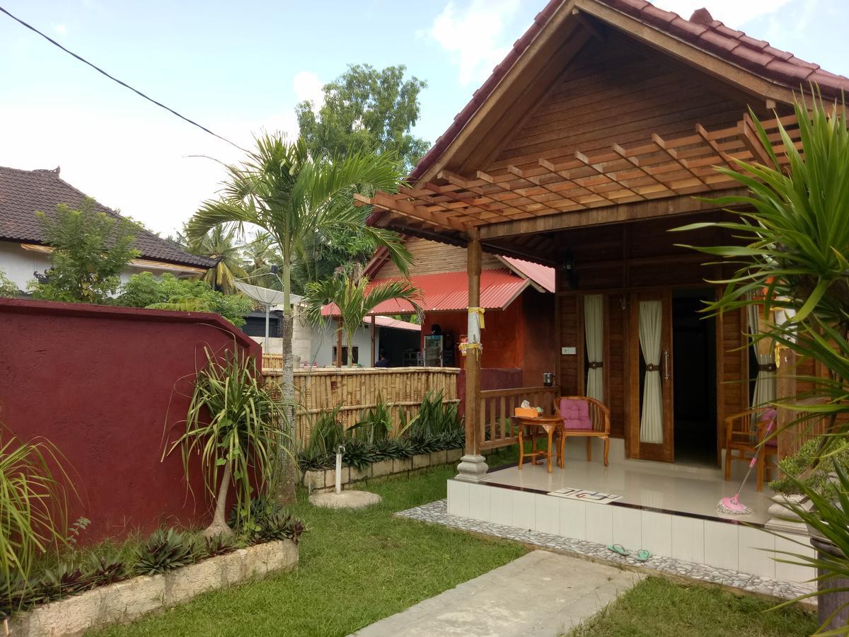 Timbool Bungalow Ped Exterior photo