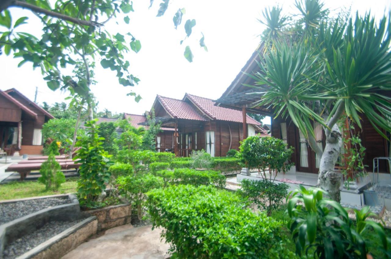 Timbool Bungalow Ped Exterior photo